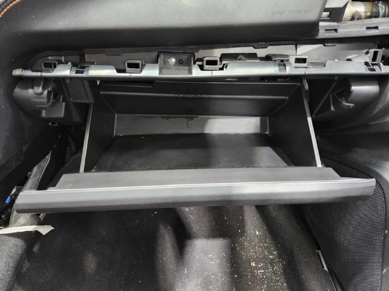 2021 Subaru Crosstrek Glove Box