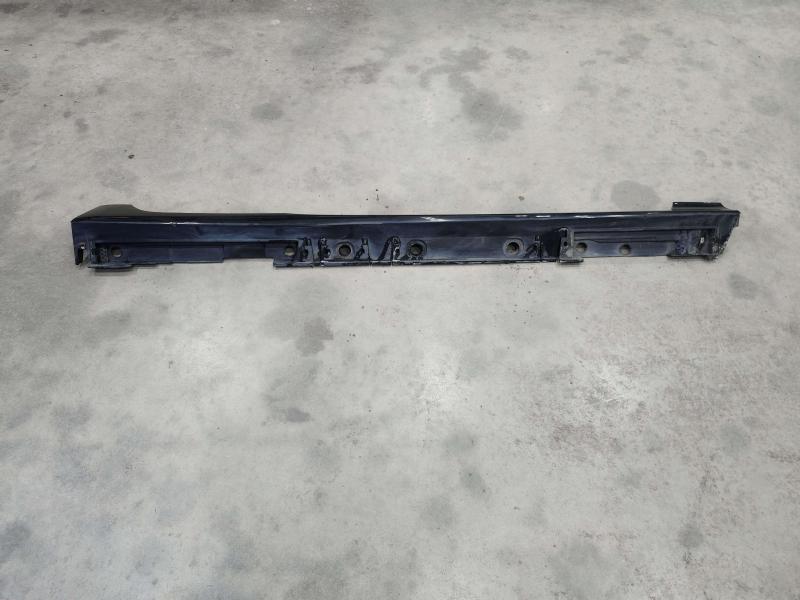 2017 Toyota Prius Rocker Moulding