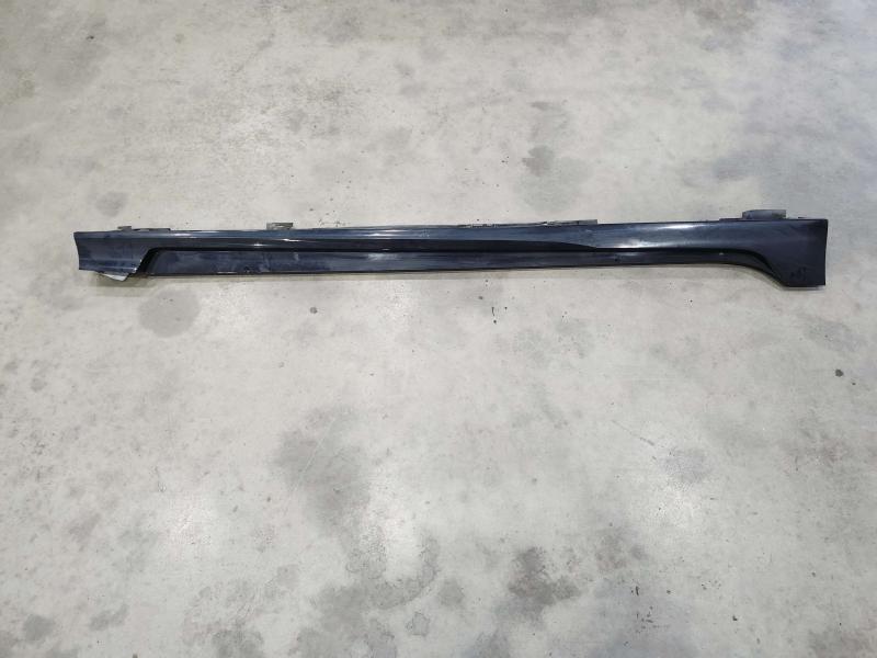 2017 Toyota Prius Rocker Moulding