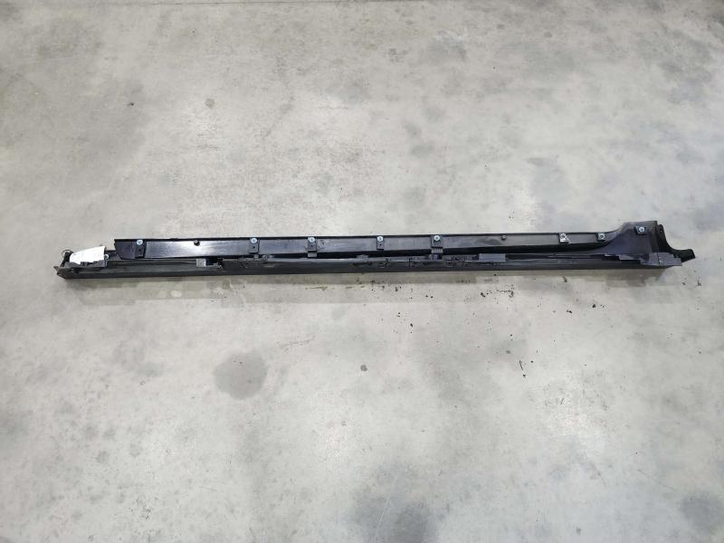 2017 Toyota Prius Rocker Moulding