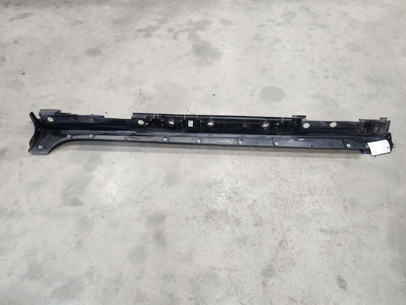 2017 Toyota Prius Rocker Moulding