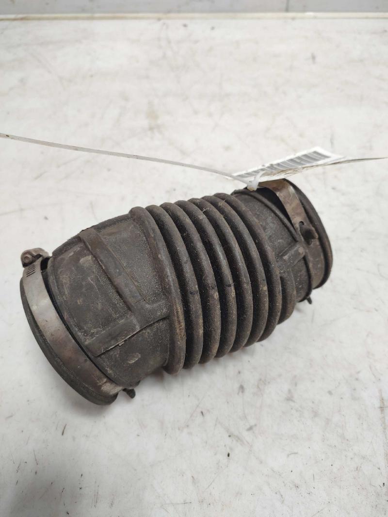 2001 Chevrolet Astro Air Intake Tube/Resonator