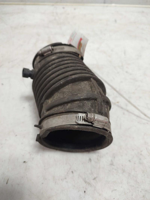 2001 Chevrolet Astro Air Intake Tube/Resonator