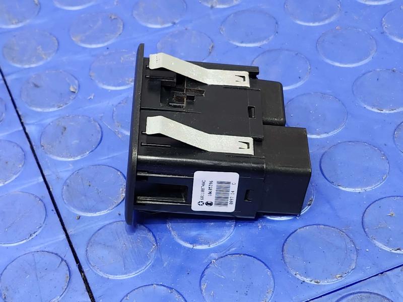 2017 Dodge Grand Caravan Door Switch Front