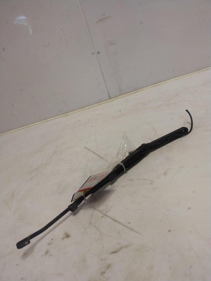 2002 GMC Sierra 2500 Wiper Arm