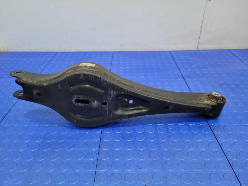 2016 Kia Sedona Lower Control Arm Rr