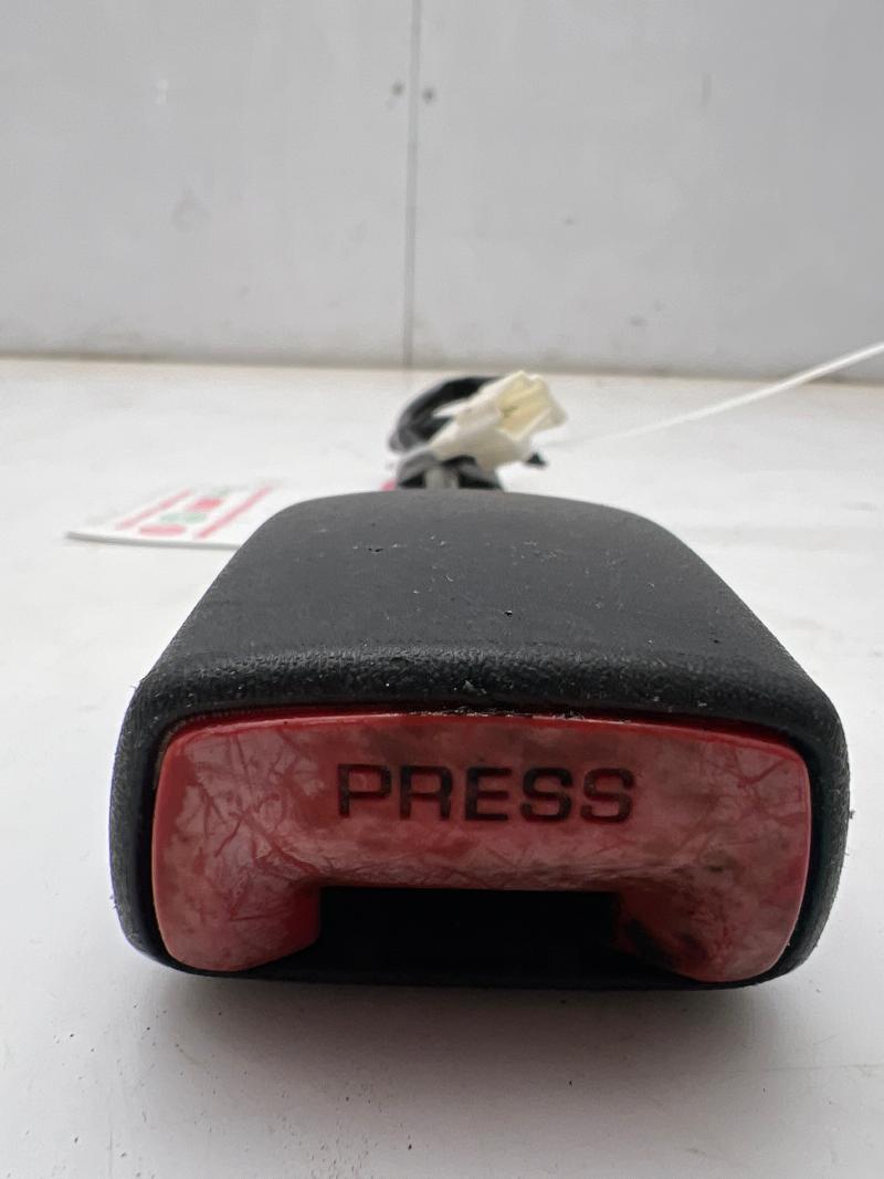 2012 Nissan Altima Front Seat Belt