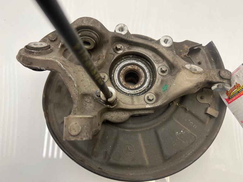 2010 - 2016 Mercedes E Class W212 Type Rear Spindle Knuckle w/ Hub RWD ONLY LH Driver Side OEM 2123500141