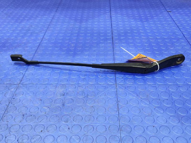 2012 Volvo XC60 Wiper Arm