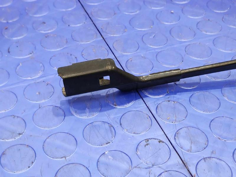 2012 Volvo XC60 Wiper Arm