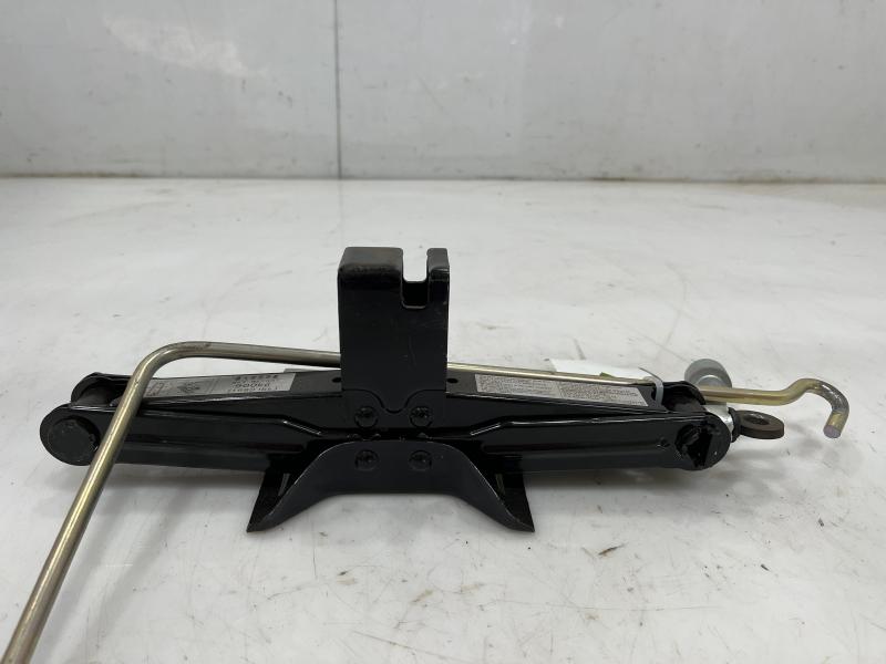 2014 - 2016 Subaru Forester XV Crosstrek Spare Tire Tools Jack Kit OEM 97032FJ020