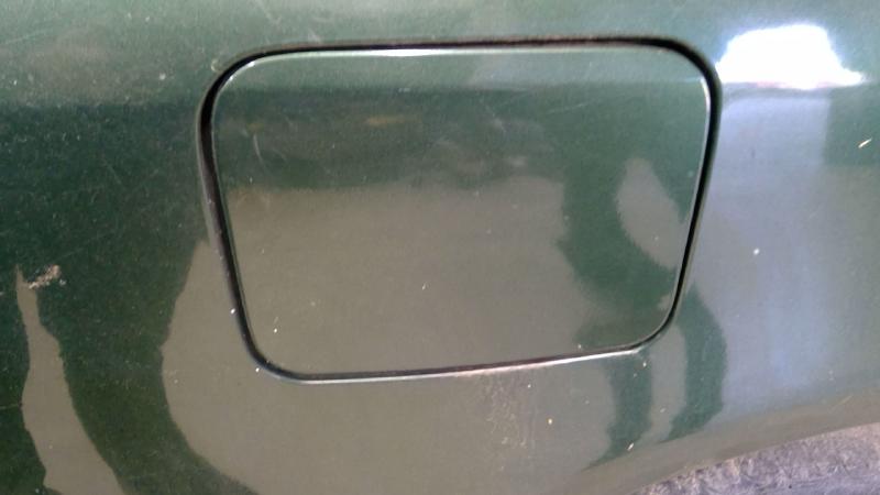 2003 Subaru Impreza Fuel Tank Door