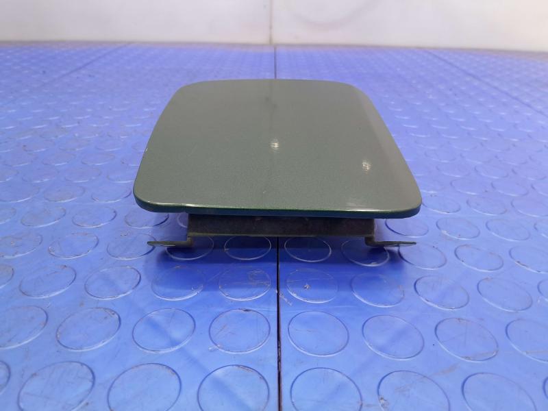 2003 Subaru Impreza Fuel Tank Door