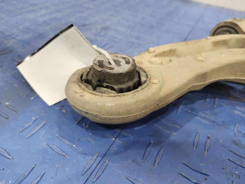 2015 Chrysler 200 Lower Control Arm Front