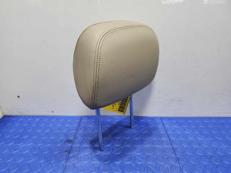 2003 BMW Z4 Headrest