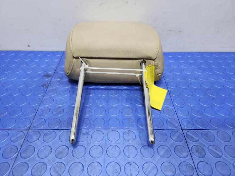 2003 BMW Z4 Headrest