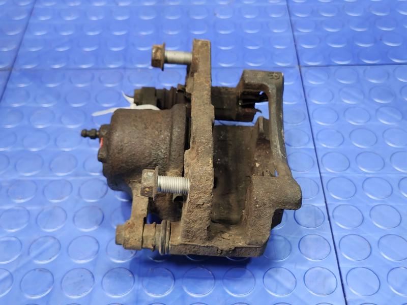 2015 Toyota Prius Caliper