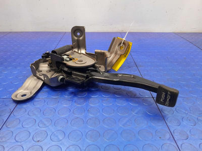 2010-2015 Hyundai Tucson Parking Brake Control Lever Pedal Assembly OEM 59700-2S100