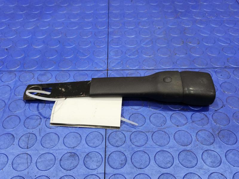 2002 Dodge Dakota Front Seat Belt