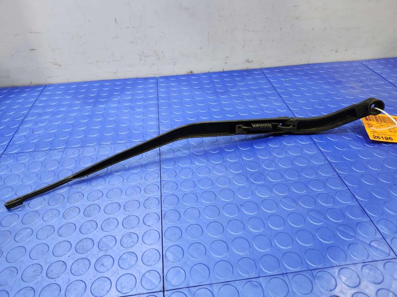 2013 Infiniti FX35 Wiper Arm