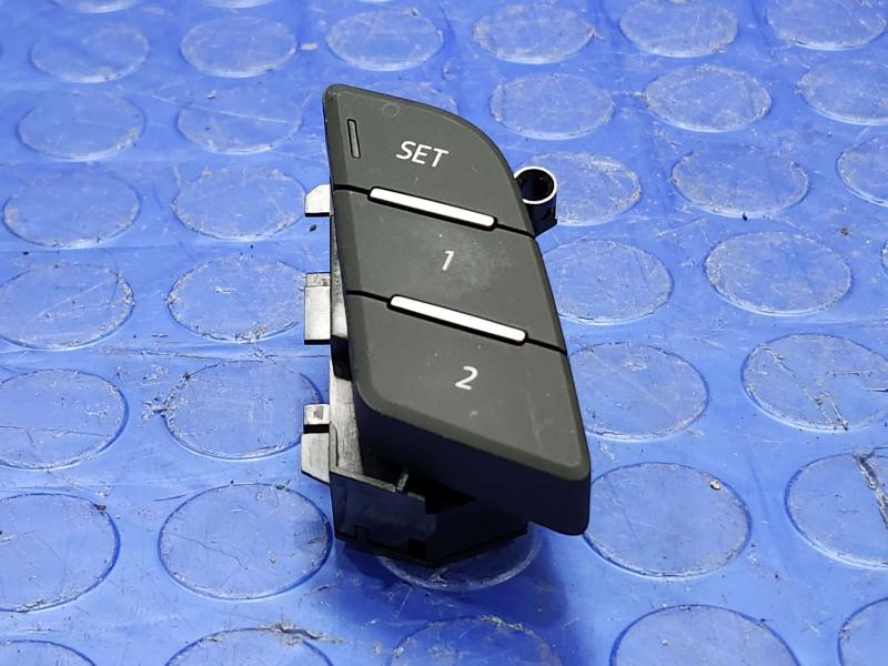 2018 Audi A4 Door Switch Front