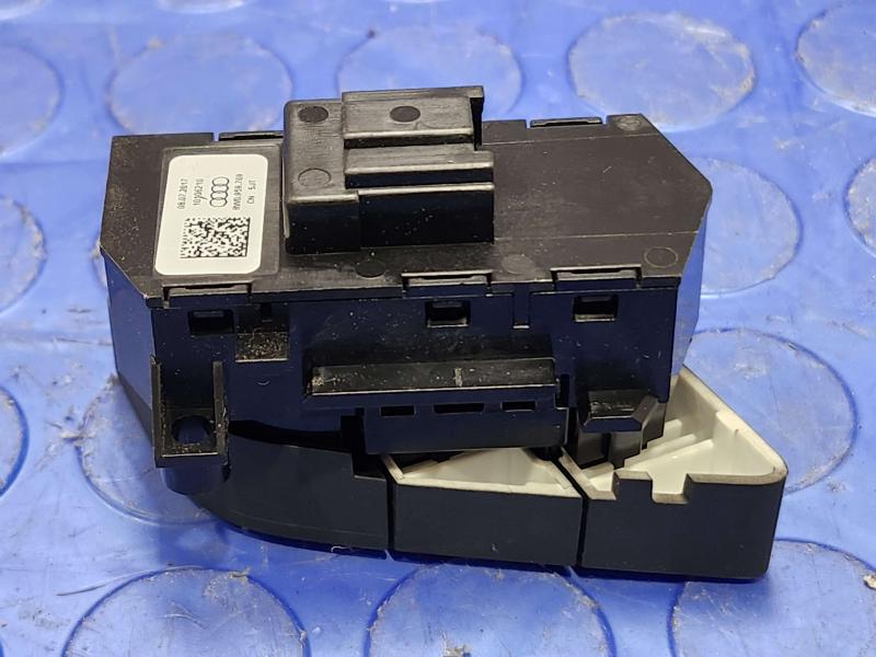 2018 Audi A4 Door Switch Front