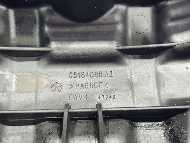 2014 Jeep Grand Cherokee Valve Cover