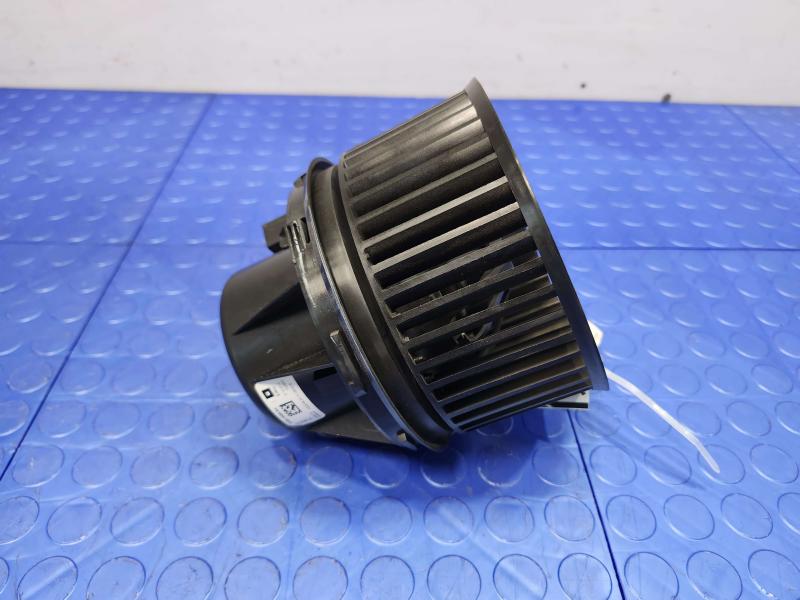 2014 Ford Focus Blower Motor