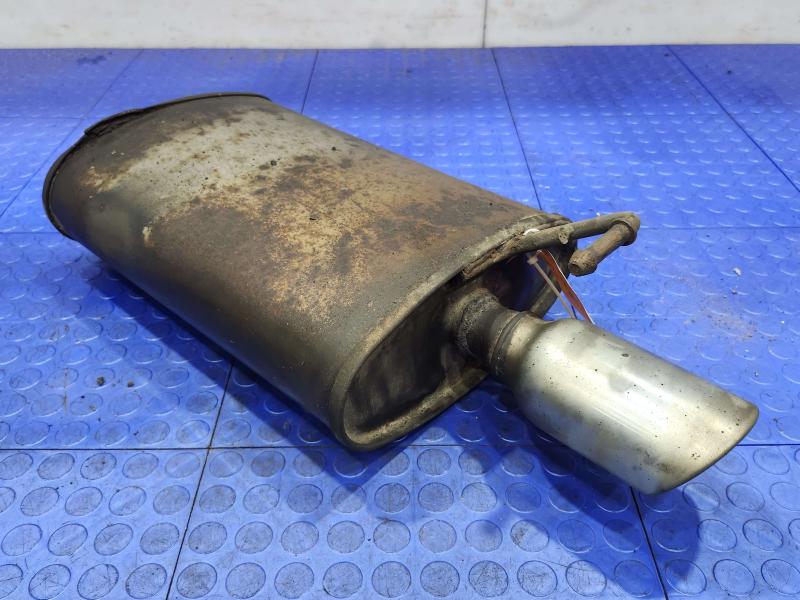 2014 Ford Explorer Muffler