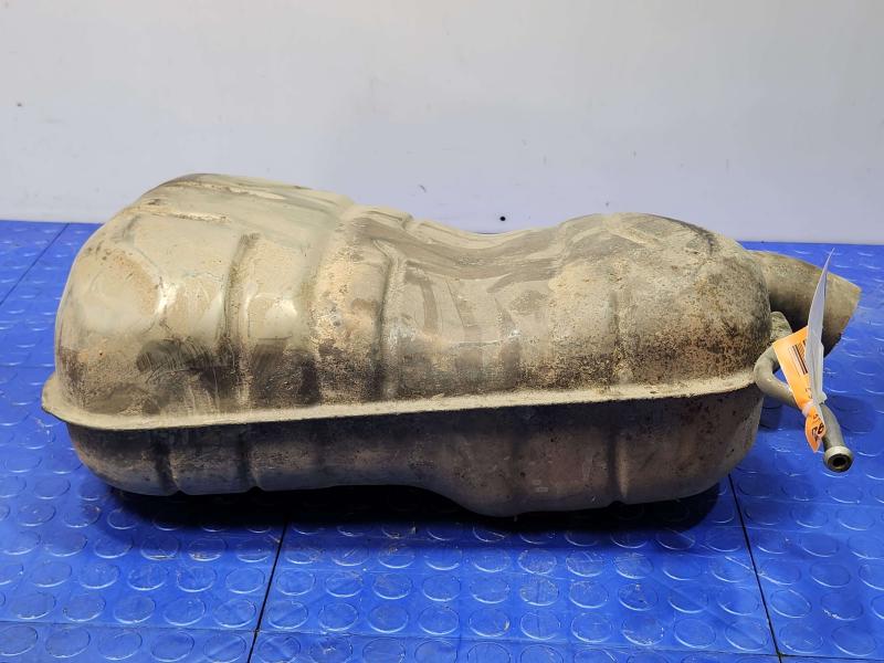 2014-2017 Volkswagen Beetle Gasoline Front Exhaust Muffler Genuine OEM 5C3253209Q