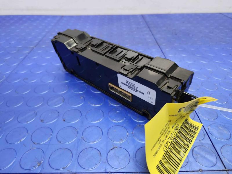 2016 Nissan Rogue Heater A/C Control
