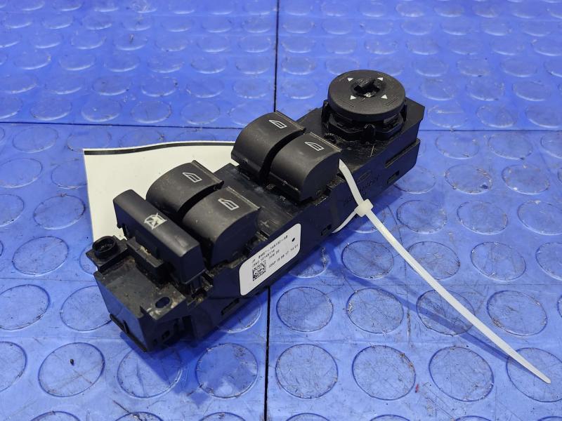 2017 Ford Focus Door Switch Front