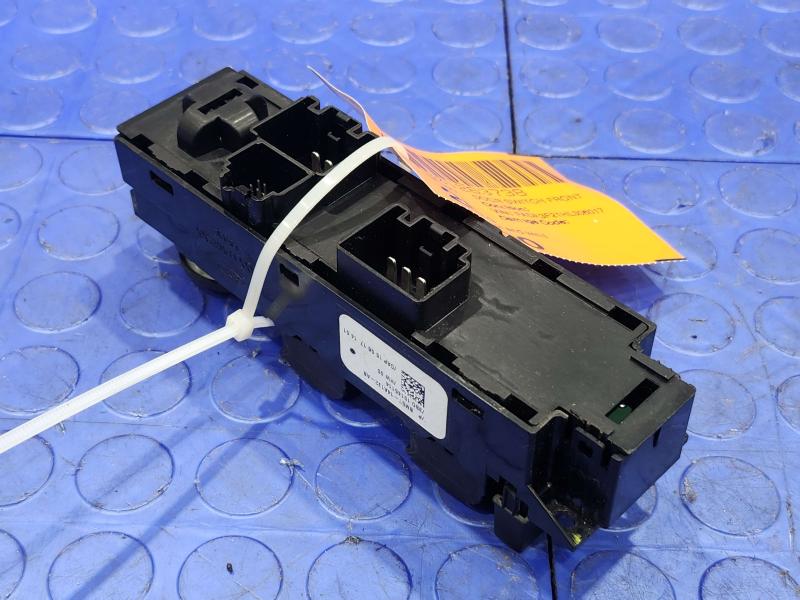 2017 Ford Focus Door Switch Front