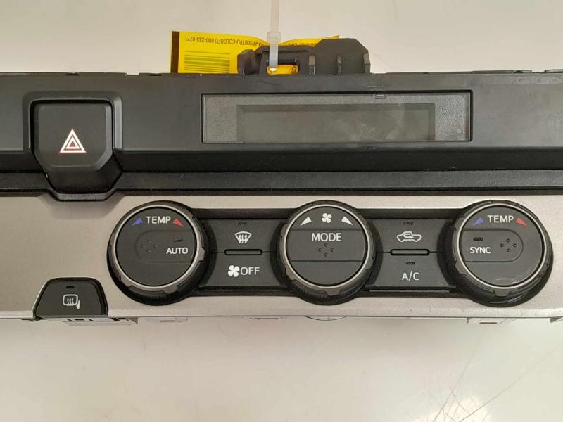 2020 - 2023 Toyota Tacoma Automatic Dual Zone Temperature Climate Controls OEM 5590004230B0