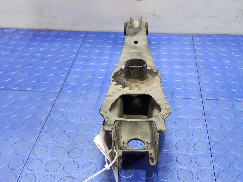 2017 GMC Acadia Lower Control Arm Rr