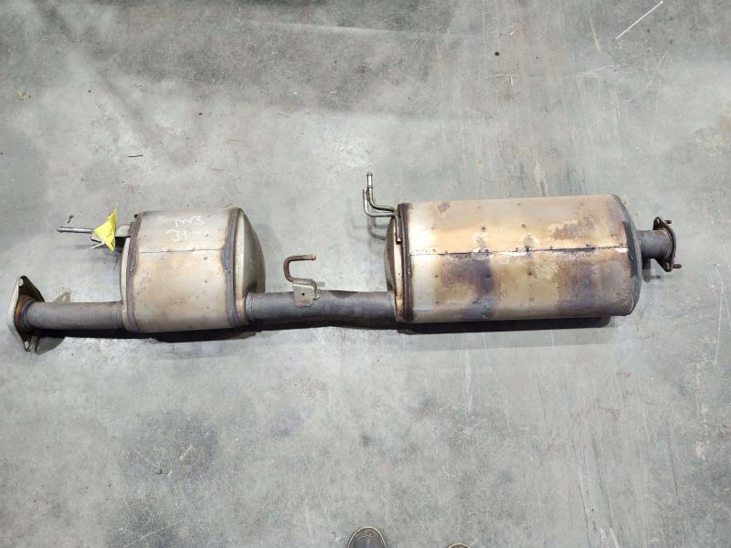 2014 Infiniti QX60 Muffler