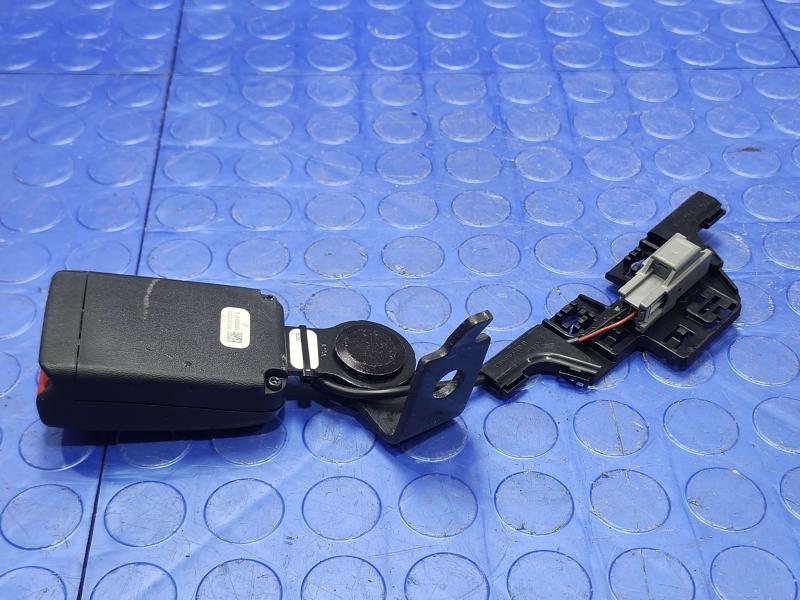 2021 Tesla Model 3 Rear Seat Belt