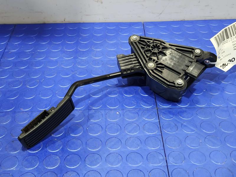 2008 Honda Fit Pedal Assembly