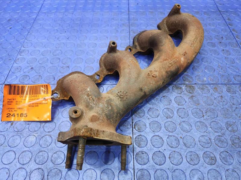 2017 Chevrolet Silverado 1500 Exhaust Manifold