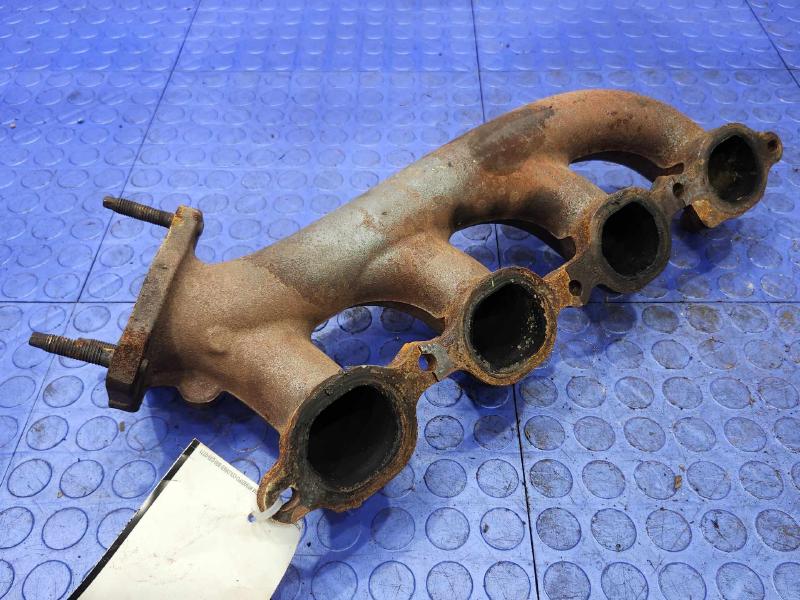 2017 Chevrolet Silverado 1500 Exhaust Manifold