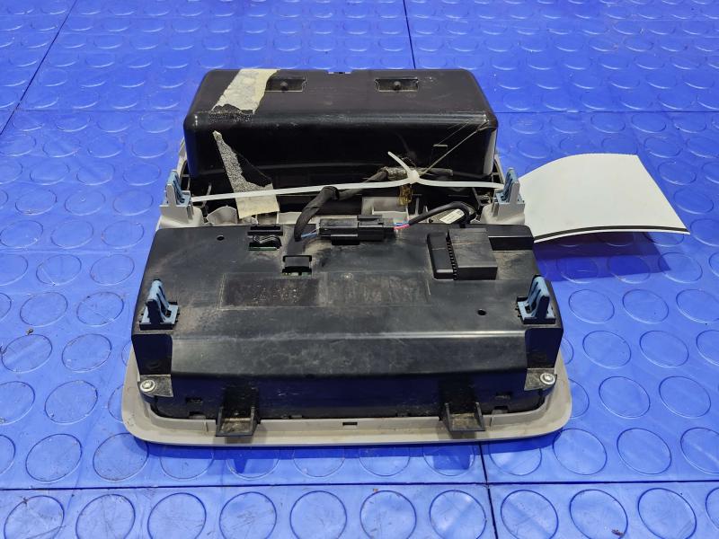 2018 Chevrolet Equinox Front Console