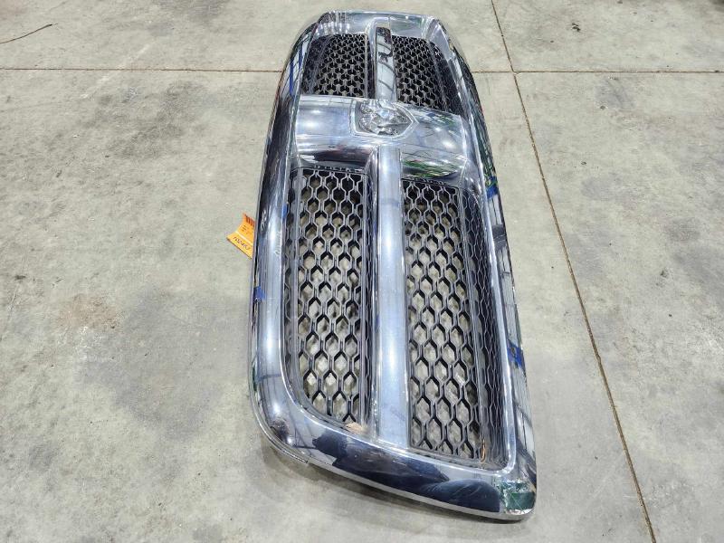 2011 Ram 1500 Grille