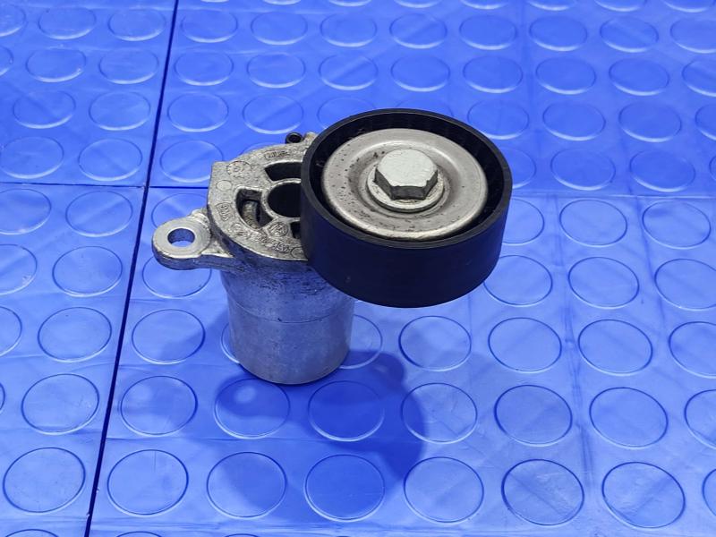 2020 Volkswagen Passat Engine Belt Tensioner