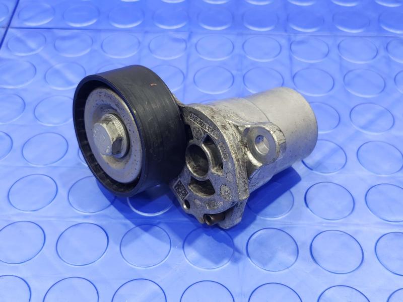 2020 Volkswagen Passat Engine Belt Tensioner