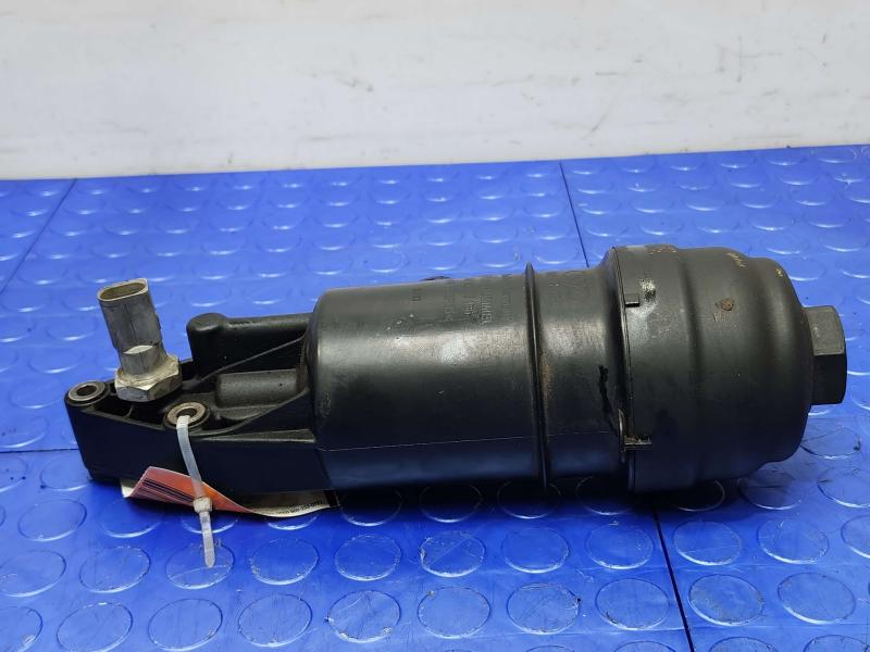2015 Audi Q7 Oil Filter Housing