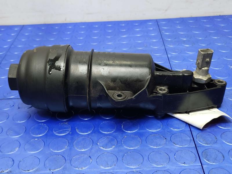 2015 Audi Q7 Oil Filter Housing