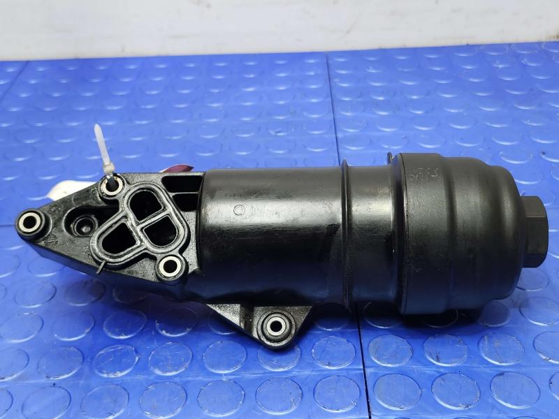 2015 Audi Q7 Oil Filter Housing