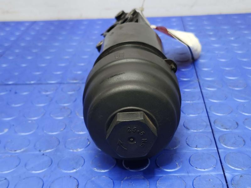 2015 Audi Q7 Oil Filter Housing