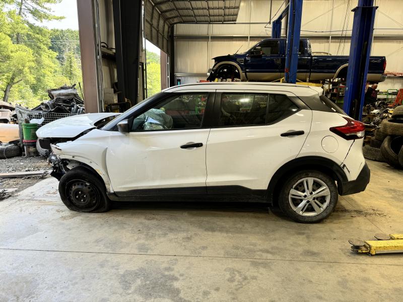 2020 Nissan Kicks Side/Rear/Cargo Regulator