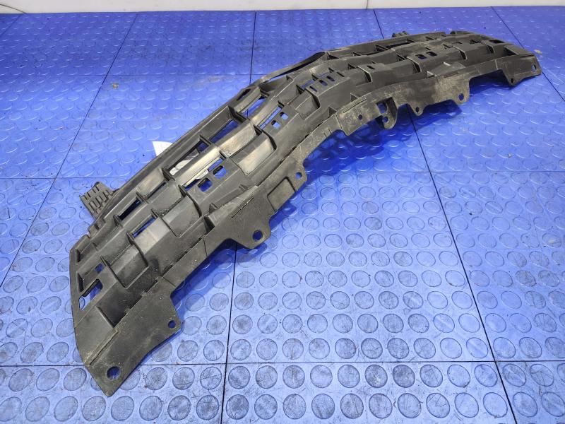 2012 Toyota Prius Grille